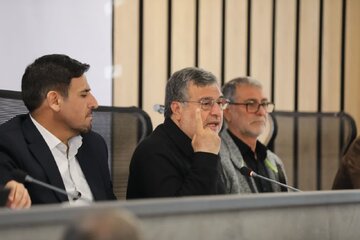 مدیران استانی باید مستقل تصمیم بگیرند/ ظرفیت مرزی ایلام فرصت طلایی برای کشور است