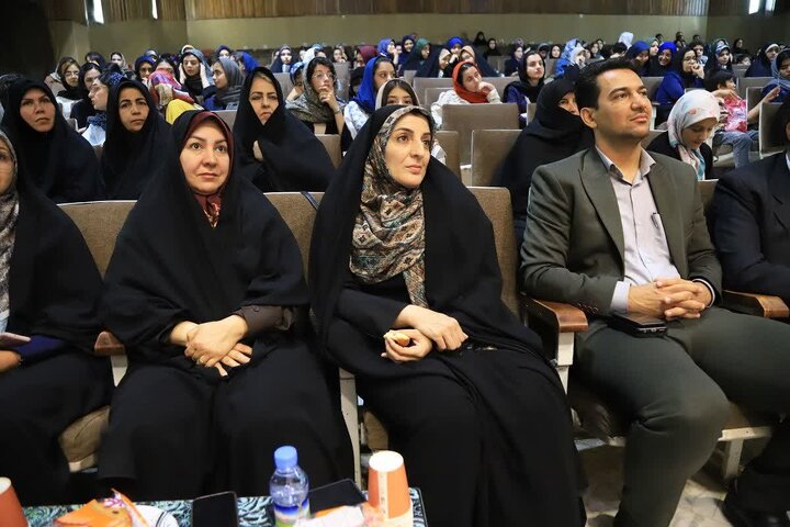 برگزاری مراسم «ایراندخت» با هدف تکریم و تقدیر از دختران شاخص اردکانی