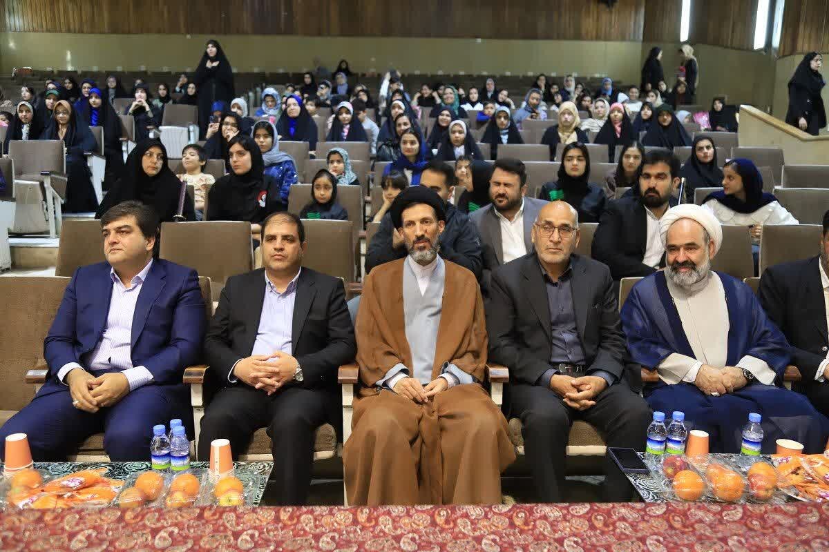 برگزاری مراسم «ایراندخت» با هدف تکریم و تقدیر از دختران شاخص اردکانی