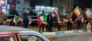 آموزش استفاده از اسلحه به مردم در تجمعات شبانه+ تصاویر
