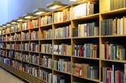 چرا شعار بخوانیم برای ایران دیگر کار نمی‌کند؟/ از نمایشگاه حضوری تا مجازی با یک شعار تکراری