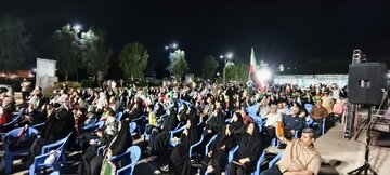 انتقاد تند روزنامه اصولگرا از مصادره تجمعات شبانه خیابان: دارند آن را در مقابل جمهوری اسلامی قرار می دهند