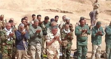 بررسی مفهومی جنگیدن با دشمن با دعا در روایات بررسی مفهومی جنگیدن با دشمن با دعا در روایات