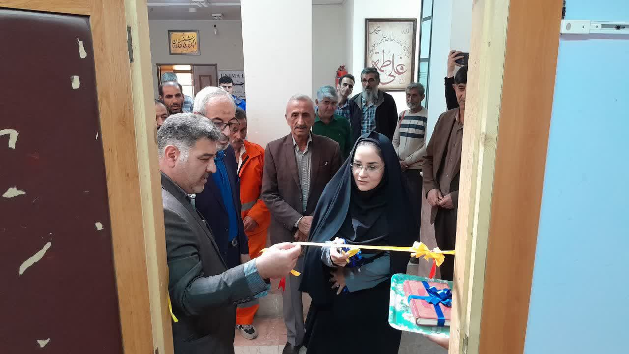 افتتاح نمایشگاه نقاشی «پرواز» در فارسان