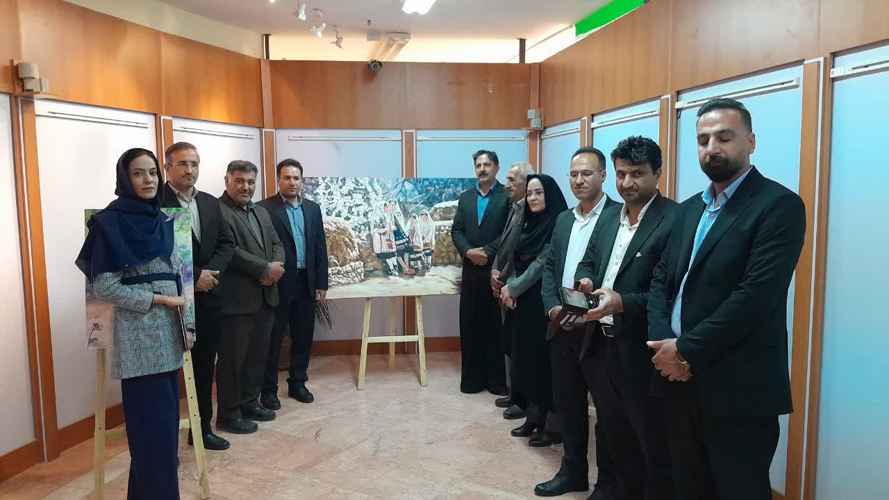 افتتاح نمایشگاه نقاشی «پرواز» در فارسان