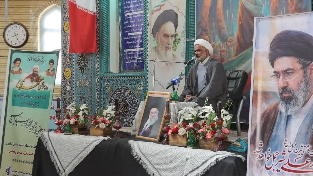 گرامیداشت هفته عقیدتی سیاسی در سپاه قمر بنی‌هاشم علیه السلام  چهارمحال وبختیاری