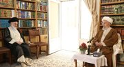 انتقاد آیت الله مکارم شیرازی از وضعیت معیشت و گرانی ها/ دولت افزایش های غیرمتعارف را مدیریت کند