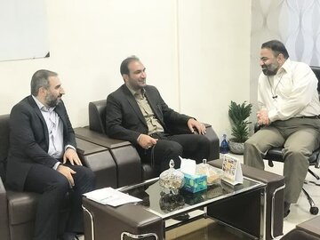 پیگیری طرح‌های زیرساختی ایثارگران ایلام در نشست با مدیران ارشد