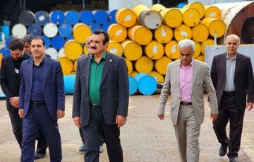 بازدید مشترک مدیر امور شعب بانک ملی و مدیرکل صمت لرستان از کارخانه بهروان زاگرس