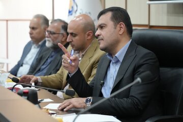 برگزاری نشست معاون رئیس‌جمهور با رؤسای دانشگاه‌ها، مراکز رشد و نخبگان لرستان