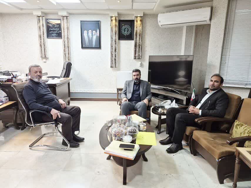 پیگیری طرح‌های زیرساختی ایثارگران ایلام در نشست با مدیران ارشد
