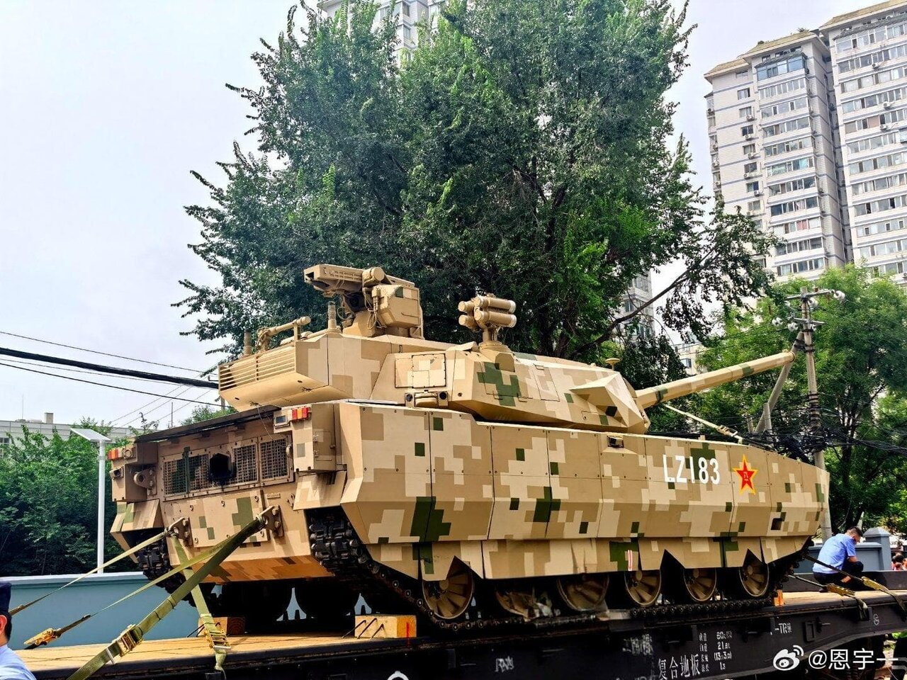 رونمایی از جدیدترین تانک چین