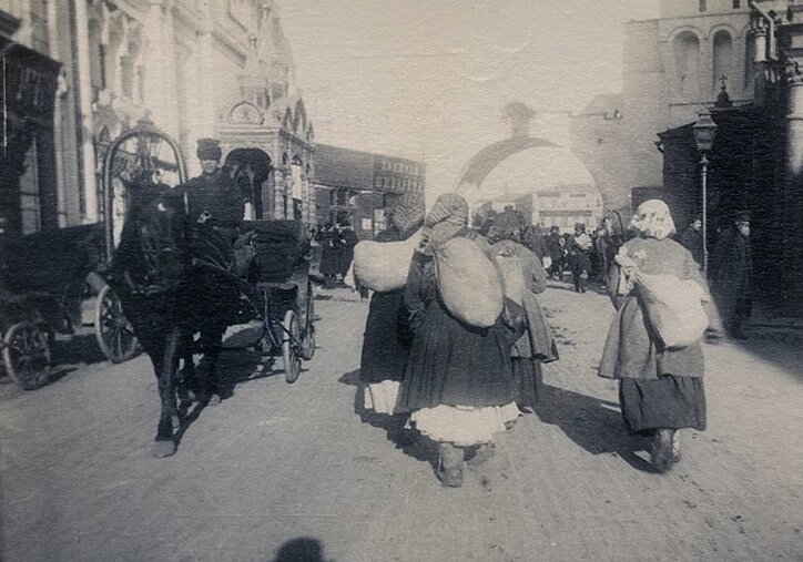 با من به مسکو در ۱۸۰ سال پیش بیایید