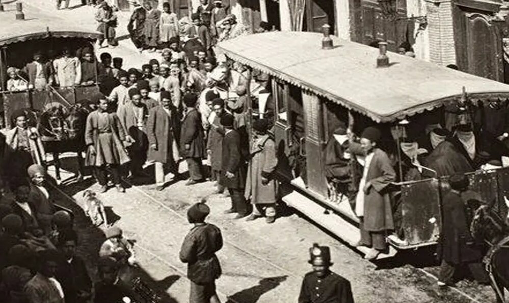 تهران، ۱۲۰ سال پیش، شاهد سالی دشوار برای دمپختکیها بود. تهران، ۱۲۰ سال پیش، شاهد سالی دشوار برای دمپختکیها بود.