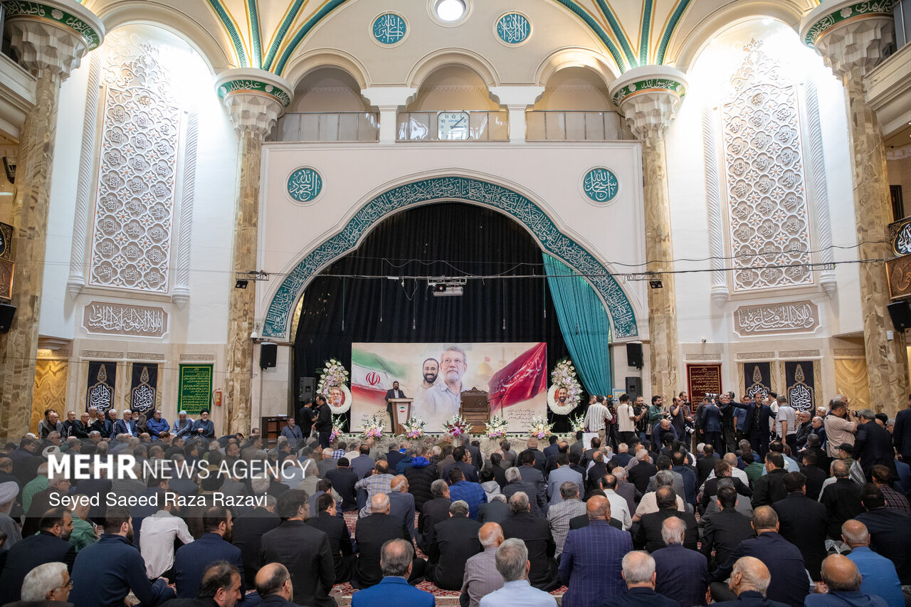 مراسم گرامیداشت شهید علی لاریجانی و فرزندش شهید مرتضی لاریجانی