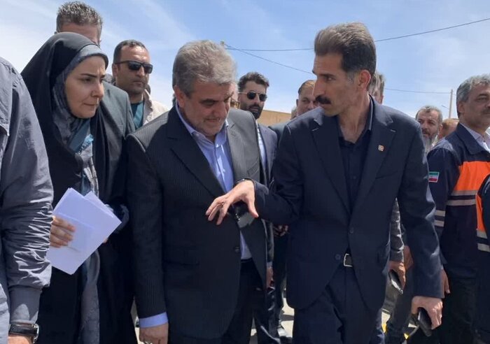 پایان ۱۵ سال انتظار با افتتاح زیرگذر استراتژیک خیرآباد در سمنان/وزیر پنج طرح راهداری سمنان را به ارزش ۶.۴ هزار میلیارد ریال افتتاح کرد