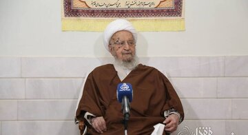 فریضه حج را نباید با مسائل جنگ گره زد/ نسبت به برخی مشکلات مردم توجه لازم نمی شود/ روابط با همسایگان بیش از گذشته تقویت شود فریضه حج را نباید با مسائل جنگ گره زد/ نسبت به برخی مشکلات مردم توجه لازم نمی شود/ روابط با همسایگان بیش از گذشته تقویت شود