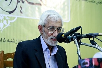 احیای آثار مهجور فلسفی با مجاهدتهای مرحوم حشمتپور / مراسم بزرگداشت چهره کمنظیر علوم عقلی در قم احیای آثار مهجور فلسفی با مجاهدتهای مرحوم حشمتپور / مراسم بزرگداشت چهره کمنظیر علوم عقلی در قم