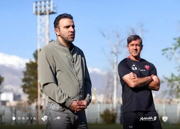 صحبت‌های خلیلی درباره جانشین پیروانی در پرسپولیس