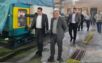 نماینده کرمان خواستار حل مشکلات صنایع پلیمری شد