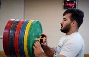 نصیری: وزنه برداران چین و چین تایپه رقبای اصلی من در وزنه‌برداری قهرمانی آسیا هستند