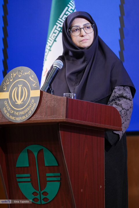 سخنگوی دولت - 1405.2.22