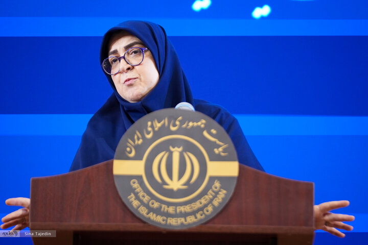 سخنگوی دولت - 1405.2.22