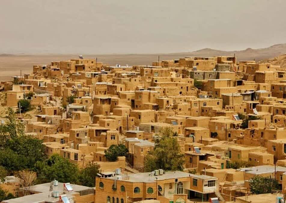 قلعه‌بالا در آستانه جهانی‌شدن؛ سمنان میزبان بزرگ‌ترین گردهمایی بوم‌گردی کشور