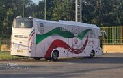 ببینید | اتوبوس بازیکنان تیم ملی فوتبال وارد میدان انقلاب شد