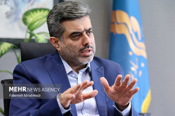 روایت آقای مدیر از «شوکهای بزرگ» / هنرمندان را با عملکردشان قضاوت کنیم روایت آقای مدیر از «شوکهای بزرگ» / هنرمندان را با عملکردشان قضاوت کنیم