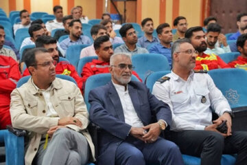 آغاز به کار نیروهای تازه‌نفس در آتش‌نشانی بندرعباس