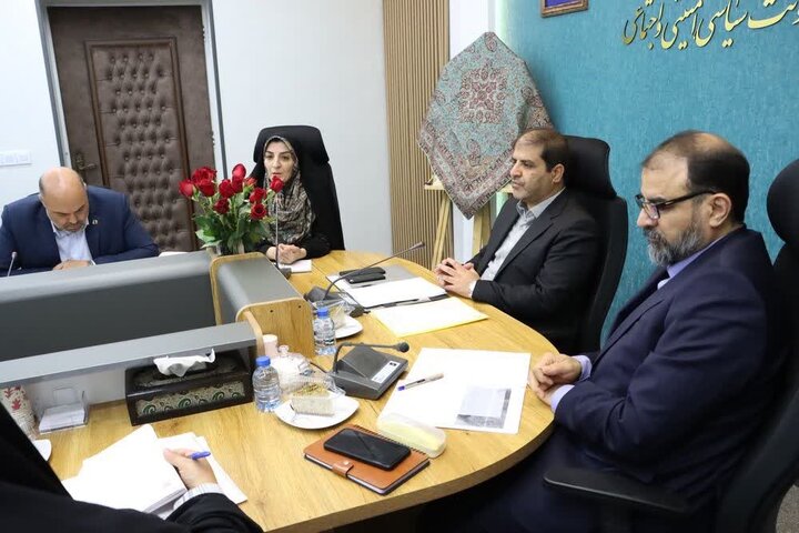 گزارش تصویری /  تقدیر از بانوان کارآفرین فعال در حوزه صنعت و مشاغل خانگی استان یزد