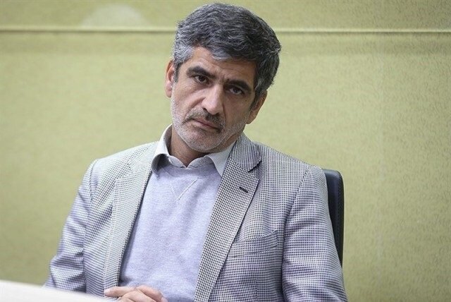 بار هزینه‌های پست بر دوش ناشران، در نهایت به کودکان مناطق دوردست آسیب می‌زند