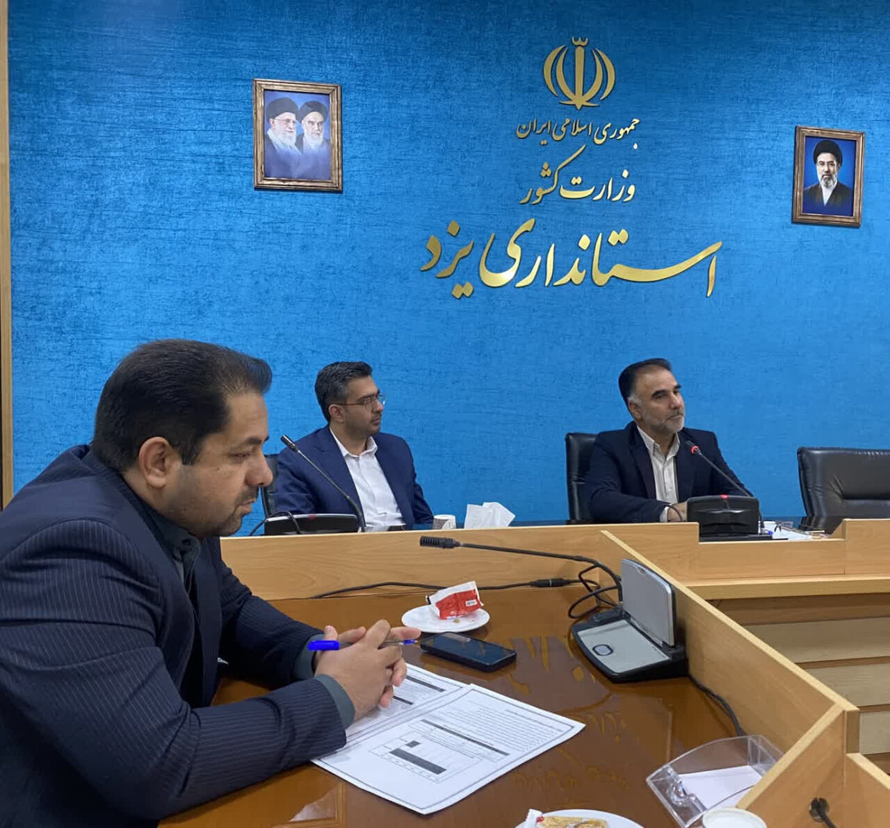 بررسی آخرین رویدادهای حوزه اقوام و مذاهب در نشست کمیسیون استان یزد