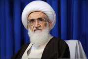 اجازه آیت الله نوری همدانی به پرداخت وجوهات شرعی مقلدان امام شهید به رهبر انقلاب