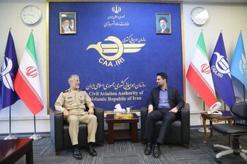معاون هماهنگ کننده ارتش: آمریکا در جنگ با ایران شکست خواهد خورد/ تاب آوری بالای مردم در شرایط فعلی، وظیفه مسئولان را سنگین‌تر می‌کند