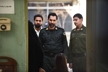 با بیش از ۱۰ میلیون بازدید در تلوبیون؛ «کلانتری ۱۱» پربینندهترین و محبوبترین سریال ایام جنگ شد / تأکید رسانه ملی بر اعتماد به جوانان مستعد با بیش از ۱۰ میلیون بازدید در تلوبیون؛ «کلانتری ۱۱» پربینندهترین و محبوبترین سریال ایام جنگ شد / تأکید رسانه ملی بر اعتماد به جوانان مستعد