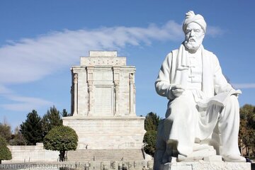 کسی که ضامن ماندگاری زبان پارسی شد کسی که ضامن ماندگاری زبان پارسی شد