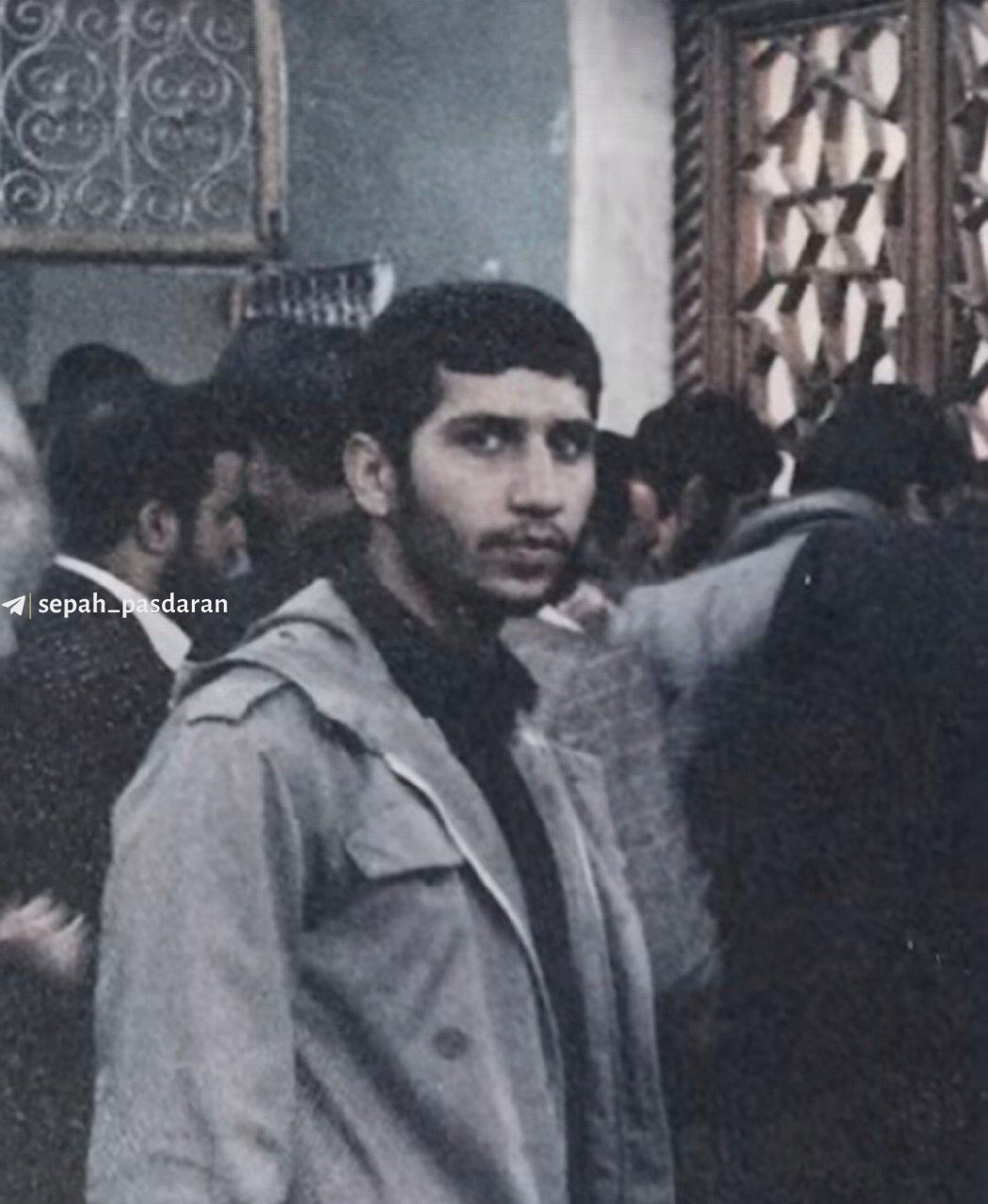 تصویری کمتر دیده شده از فرمانده هوافضای سپاه در دمشق