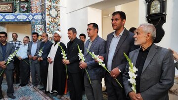 غبارروبی امامزادگان دوخاتون و سلطان سبزه‌پوش شهرکرد
