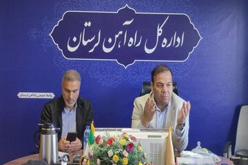 بازدید معاون مسافری از راه آهن لرستان/ تاکید بر توسعه گردشگری ریلی با مشارکت بخش خصوصی