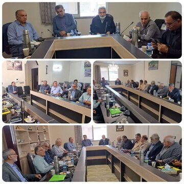 سفره خالی ۷۵ درصد از بازنشستگان تأمین اجتماعی/ دولت به تامین اجتماعی شدیداً بدهکار است سفره خالی ۷۵ درصد از بازنشستگان تأمین اجتماعی/ دولت به تامین اجتماعی شدیداً بدهکار است