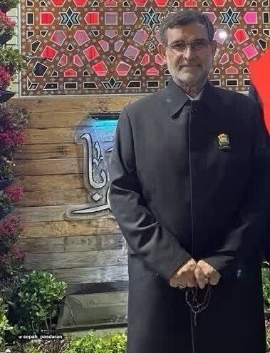 تیپ متفاوت شهید تنگسیری در حرم امام رضا+عکس