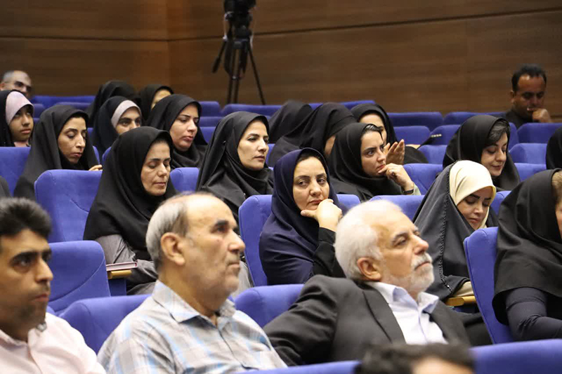 تجلیل از روابط عمومیهای برتر رده های سپاه و بسیج و دستگاههای اجرایی استان سمنان