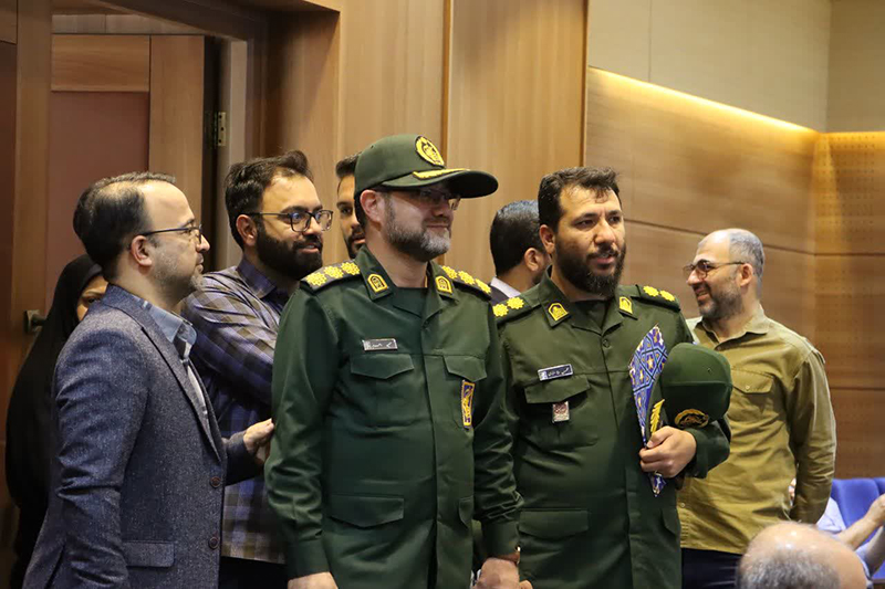 تجلیل از روابط عمومیهای برتر رده های سپاه و بسیج و دستگاههای اجرایی استان سمنان