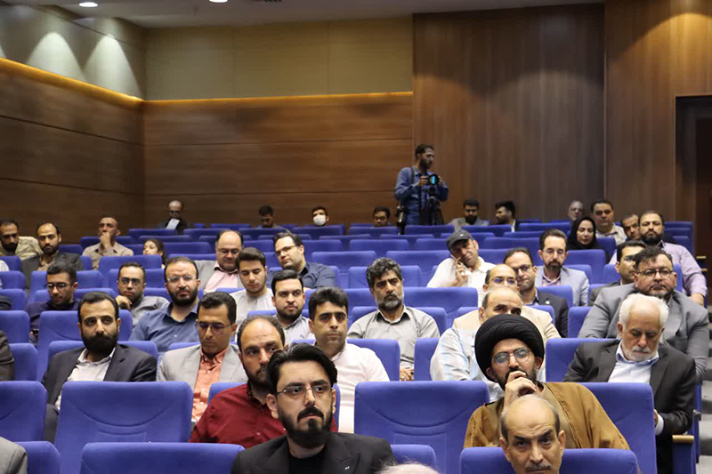 تجلیل از روابط عمومیهای برتر رده های سپاه و بسیج و دستگاههای اجرایی استان سمنان