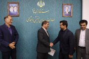 تصاویر / برگزاری آیین گرامیداشت هفته روابط عمومی در استانداری یزد با رونمایی از یک مستند ویژه