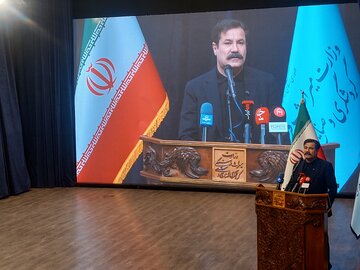 معاون رئیس‌جمهور: به مردم اعتماد داریم، اینترنت به وضعیت گذشته بازخواهد گشت، زیرا دستور رئیس‌جمهور است/ پیوند بوم‌گردی با انسجام اجتماعی اهمیت دارد
