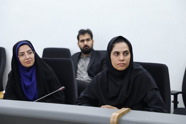 تصاویر / برگزاری آیین گرامیداشت هفته روابط عمومی در استانداری یزد با رونمایی از یک مستند ویژه