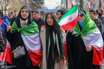 انسجام ملی مهمتر است یا حجاب؟/  ایجاد تنش در برخورد با بی حجابی، به دوقطبی سازی تبدیل می شود